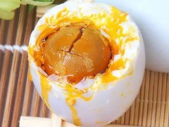 咸香流油的秘密：老手教你腌出完美咸鴨蛋的五大絕招